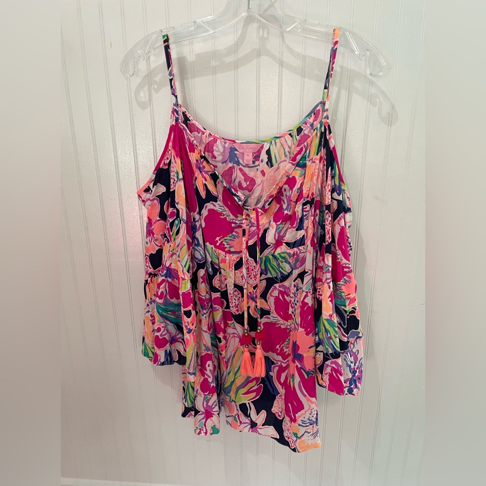 Lilly Pulitzer Vibrant Pink and Navy blouse